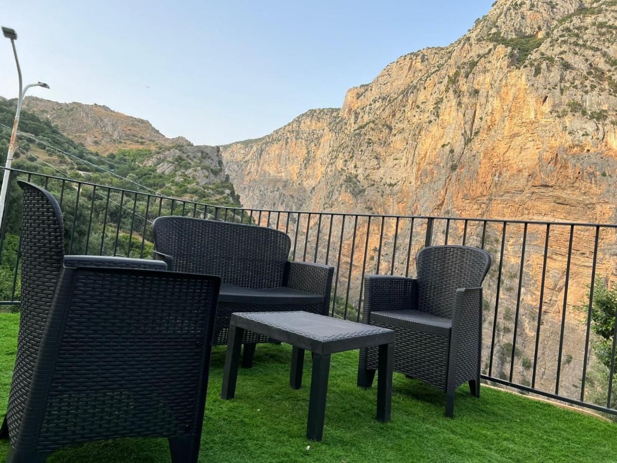 L'Oasi Del Raganello Bed & Breakfast Civita Exterior foto